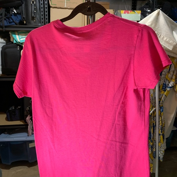 NWT Size M Vneck T-shirt 1/4 short sleeves - Picture 3 of 3